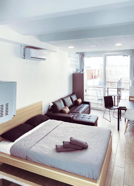 Hotel a Hospitalet De Llobregat,l' con caricabatterie per auto elettriche