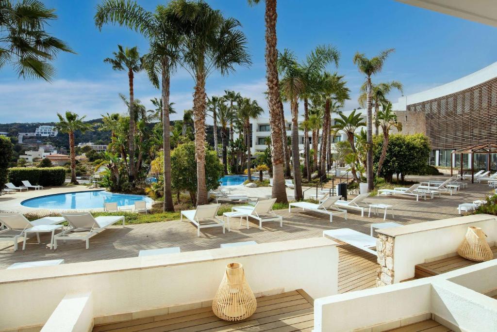Hotel a Sitges con caricabatterie per auto elettriche