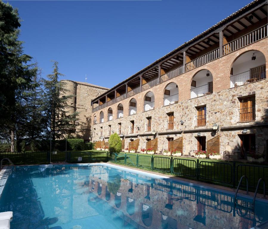 Hotel a Benavente con caricabatterie per auto elettriche