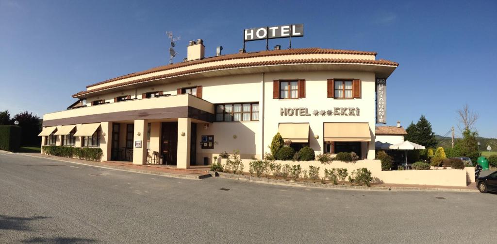 Hotel a Zuza/zutza con caricabatterie per auto elettriche
