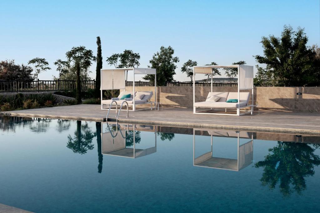 Hotel a Cáceres con caricabatterie per auto elettriche