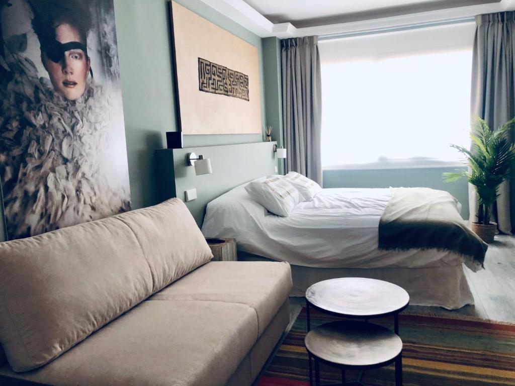 Hotels in Madrid with chargers for electric cars