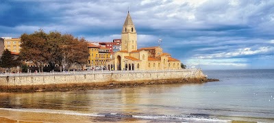 Hotel a Gijón con caricabatterie per auto elettriche