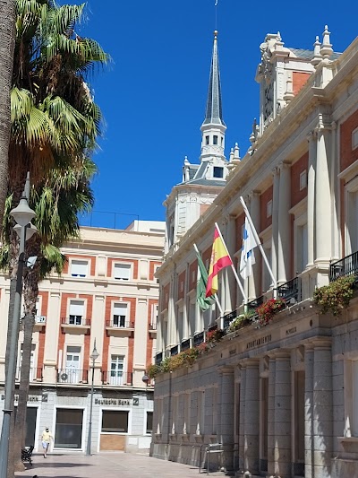 Hotel a Huelva con caricabatterie per auto elettriche