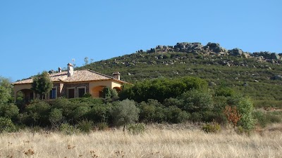 Hotel a La Zarza con caricabatterie per auto elettriche