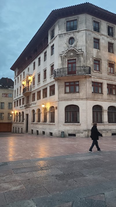 Hotel a Oviedo con caricabatterie per auto elettriche