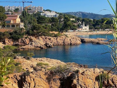 Hotel a S'agaro con caricabatterie per auto elettriche