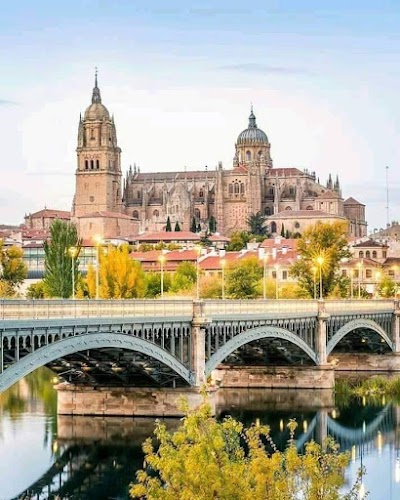 Hotel a Salamanca con caricabatterie per auto elettriche