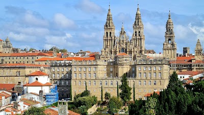 Hotel a Santiago De Compostela con caricabatterie per auto elettriche