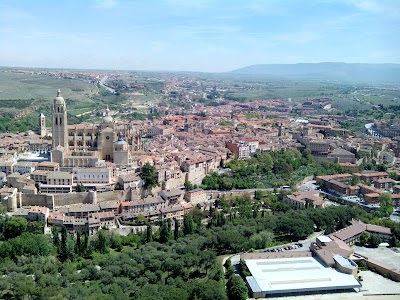 Hotel a Segovia con caricabatterie per auto elettriche