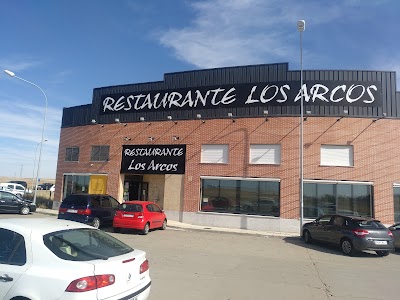 Hotel a Villares De La Reina con caricabatterie per auto elettriche